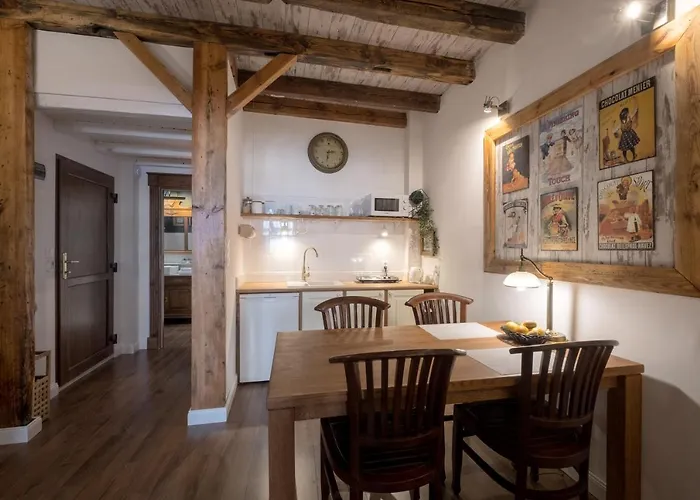 Old House Apartment Poznan