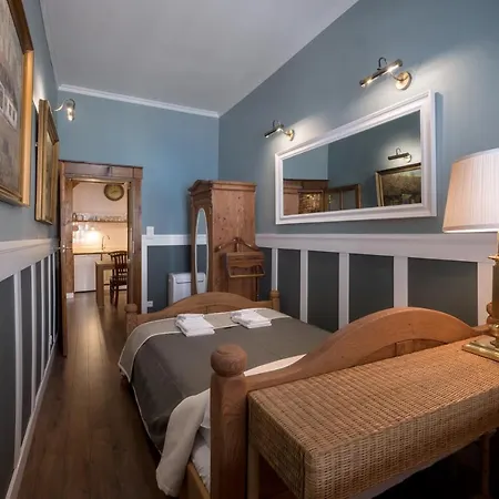 Old House 아파트 포즈난