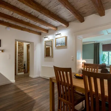 Old House Appartement